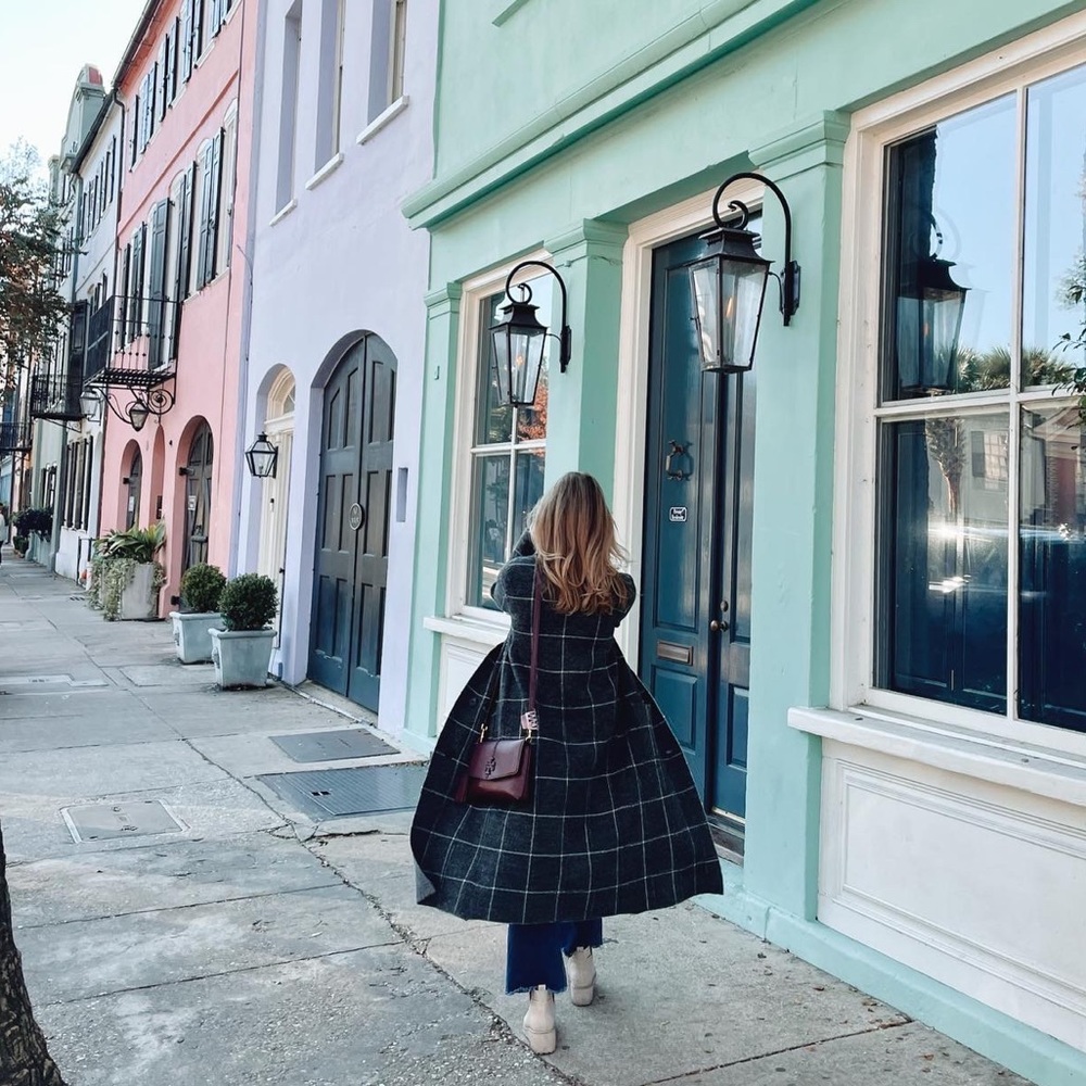 Meet your Posher, Delaney